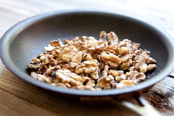 Walnuts in a man's diet will increase testosterone levels. 
