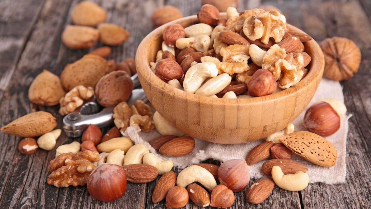 hazelnuts to increase strength