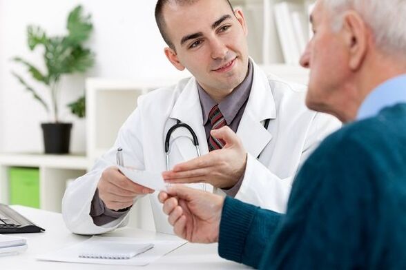 When should a doctor be seen